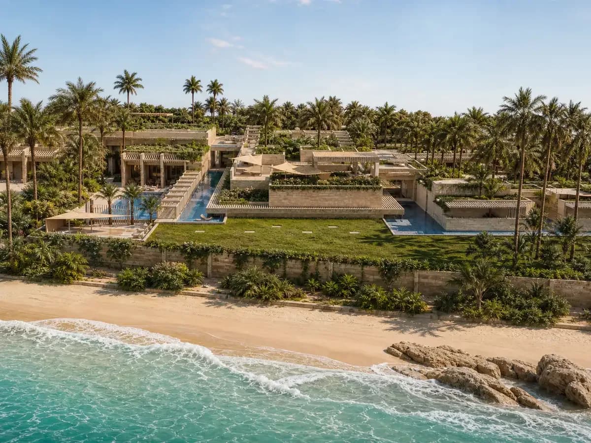 Royal Beach Villa