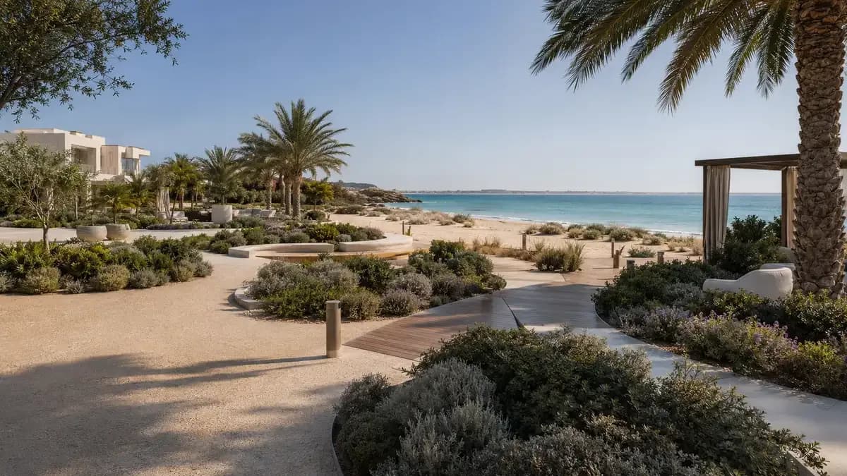 Royal Beach Villa