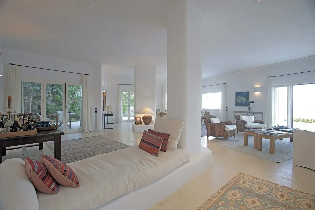 Pamekas House