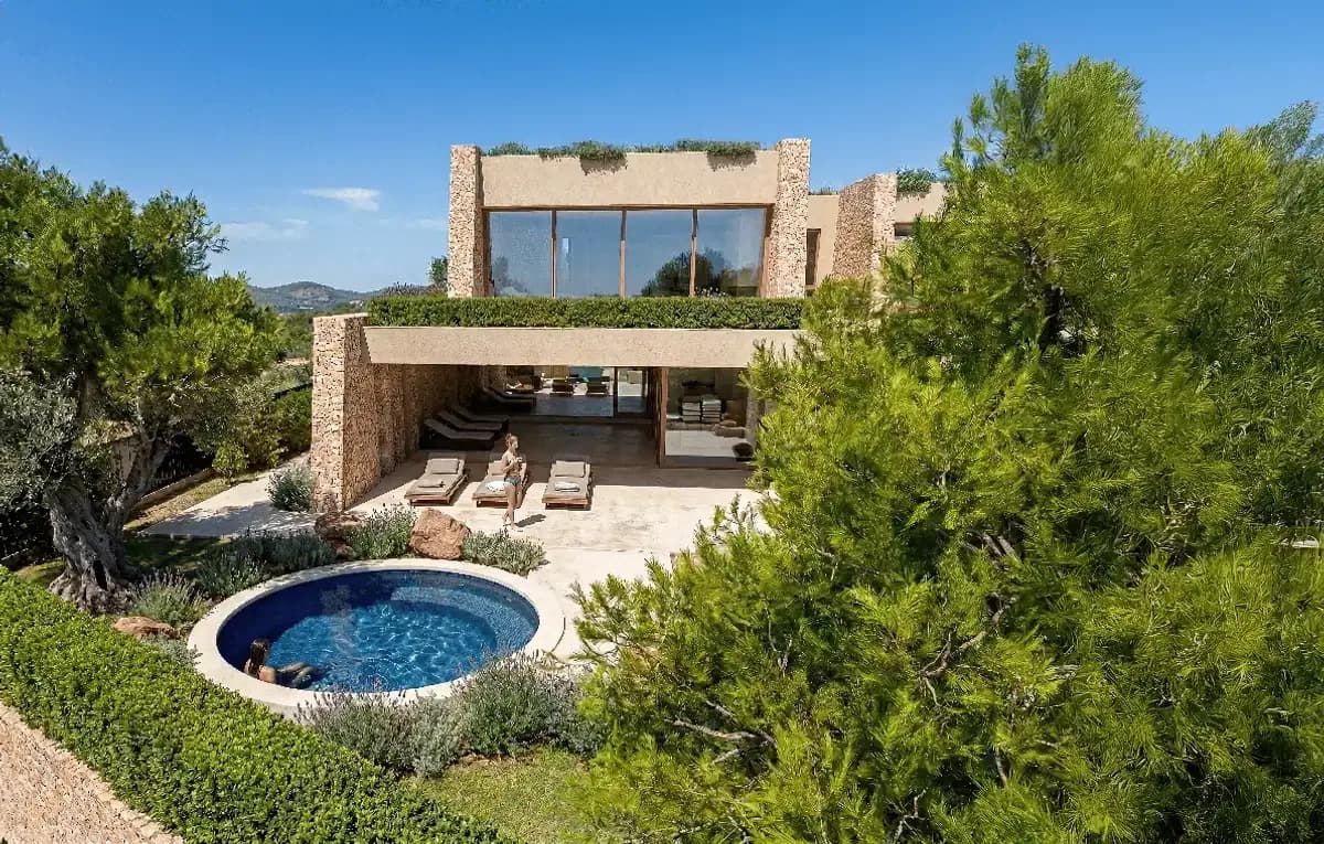 Paraschis House